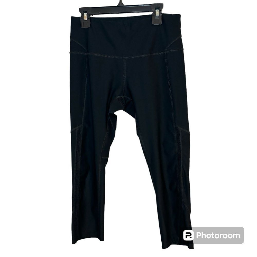 Apana Black Workout Yoga Capri Leggings Size Small